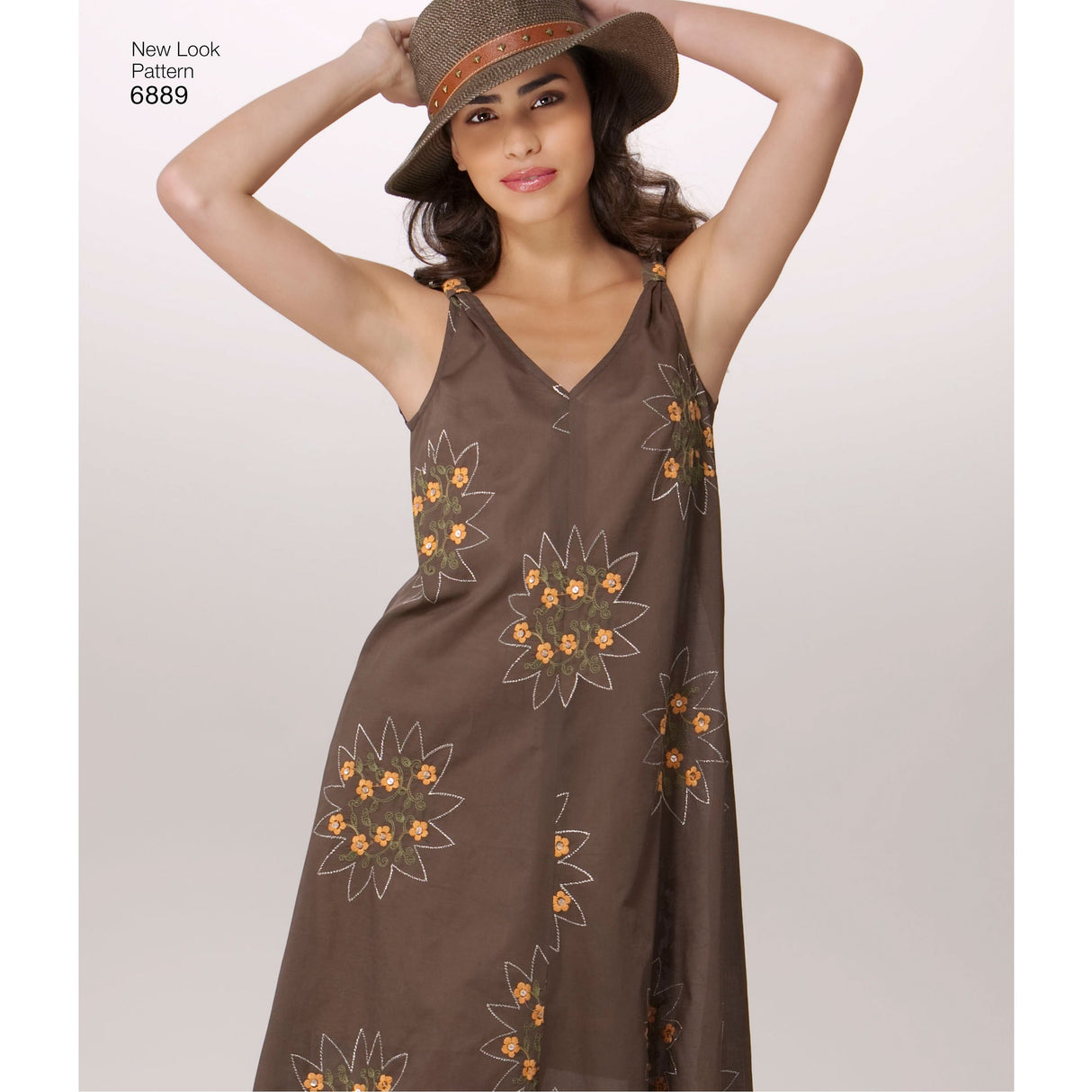 Patron New Look n°6889 – Robe fluide pour femme