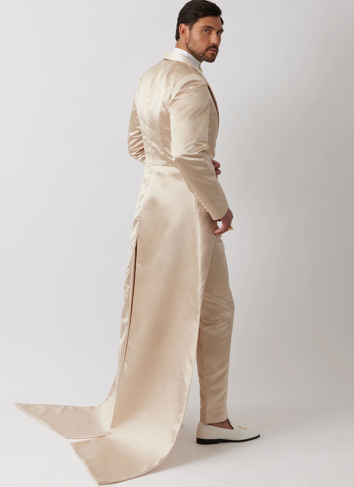 Patron Simplicity n°3030 – Costume homme dramatique