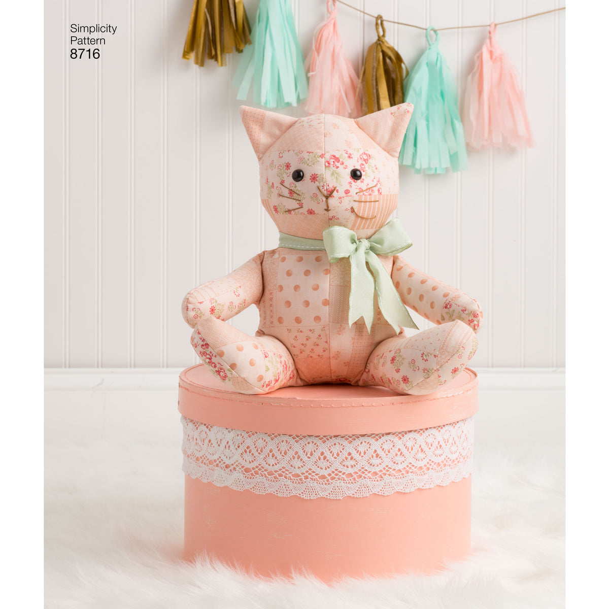 Patron Simplicity n°8716 – Animaux en peluche