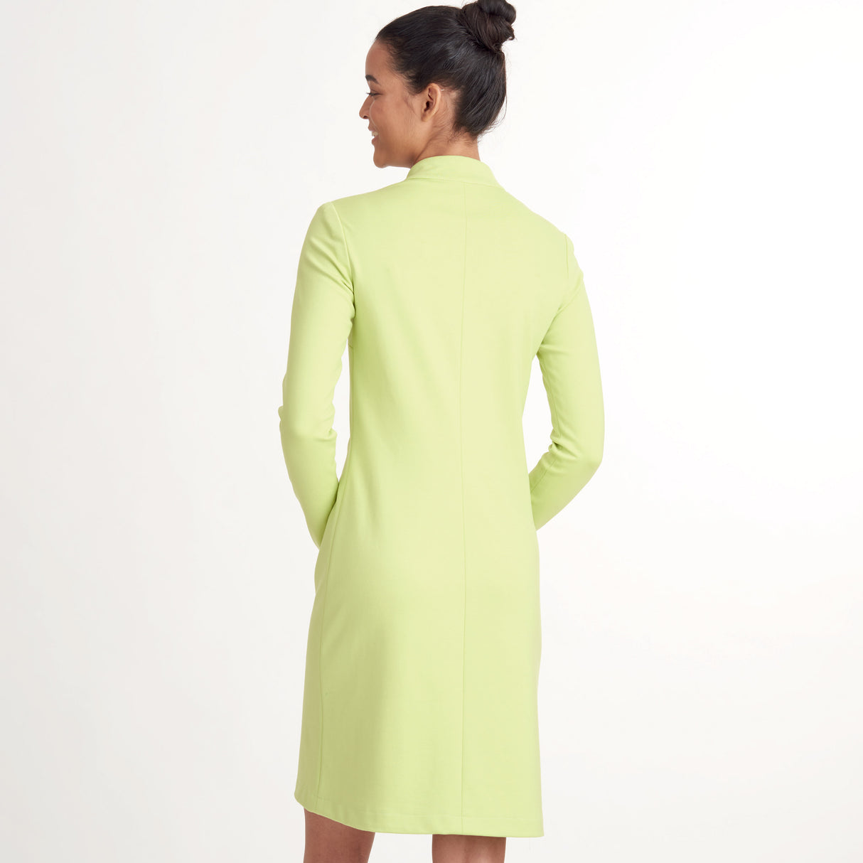Patron Simplicity n°9328 – Robe et top en maille avec col montant et demi-zip