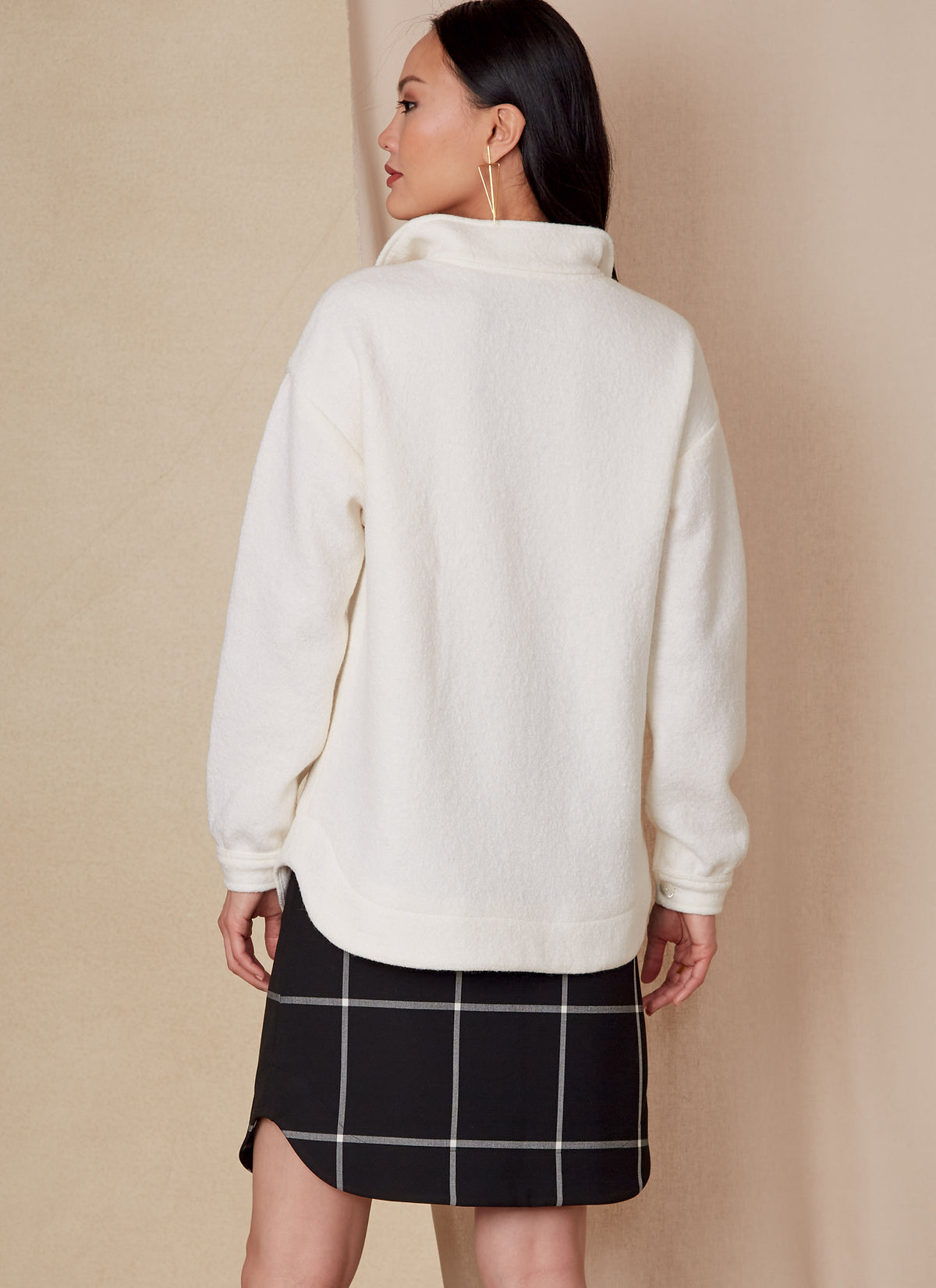 Patron Vogue n°1833 - Ensemble féminin : haut, jupe et pantalon