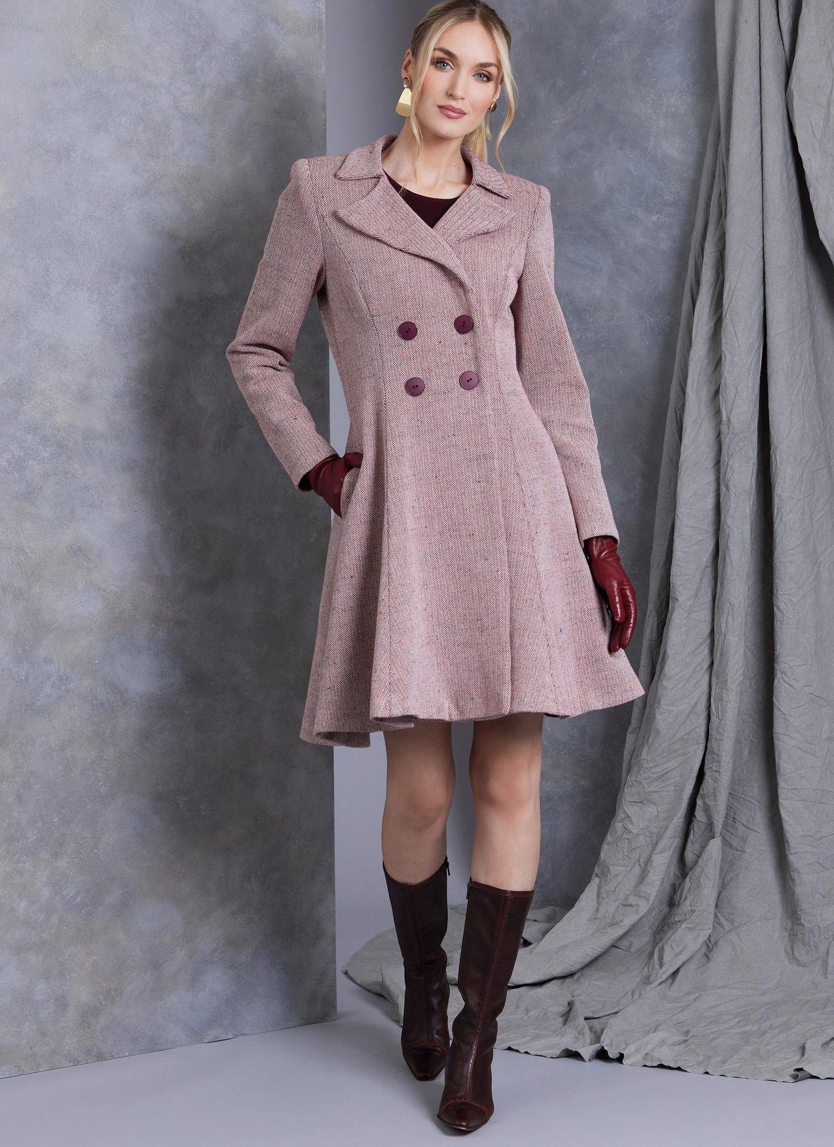 Patron Vogue n°1971 - Manteau ajusté doublé avec coutures princesse