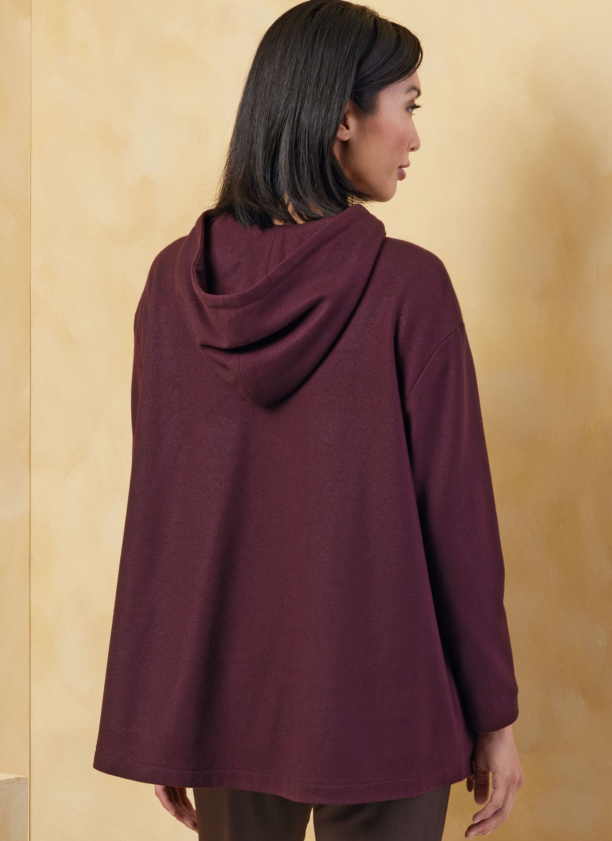 Patron Vogue n°2067 - Haut et veste en maille pour femme