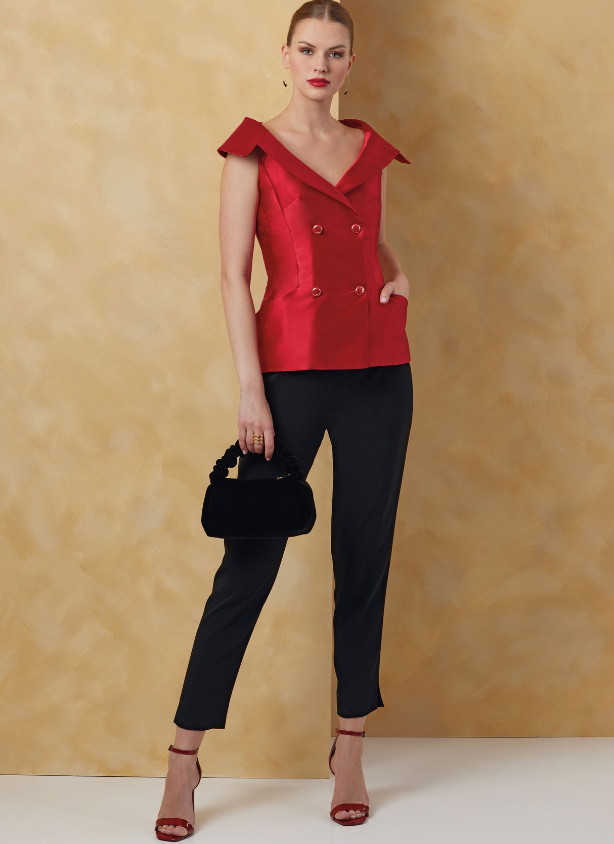 Patron Vogue n°2073 - Veste ajustée avec variations de manches