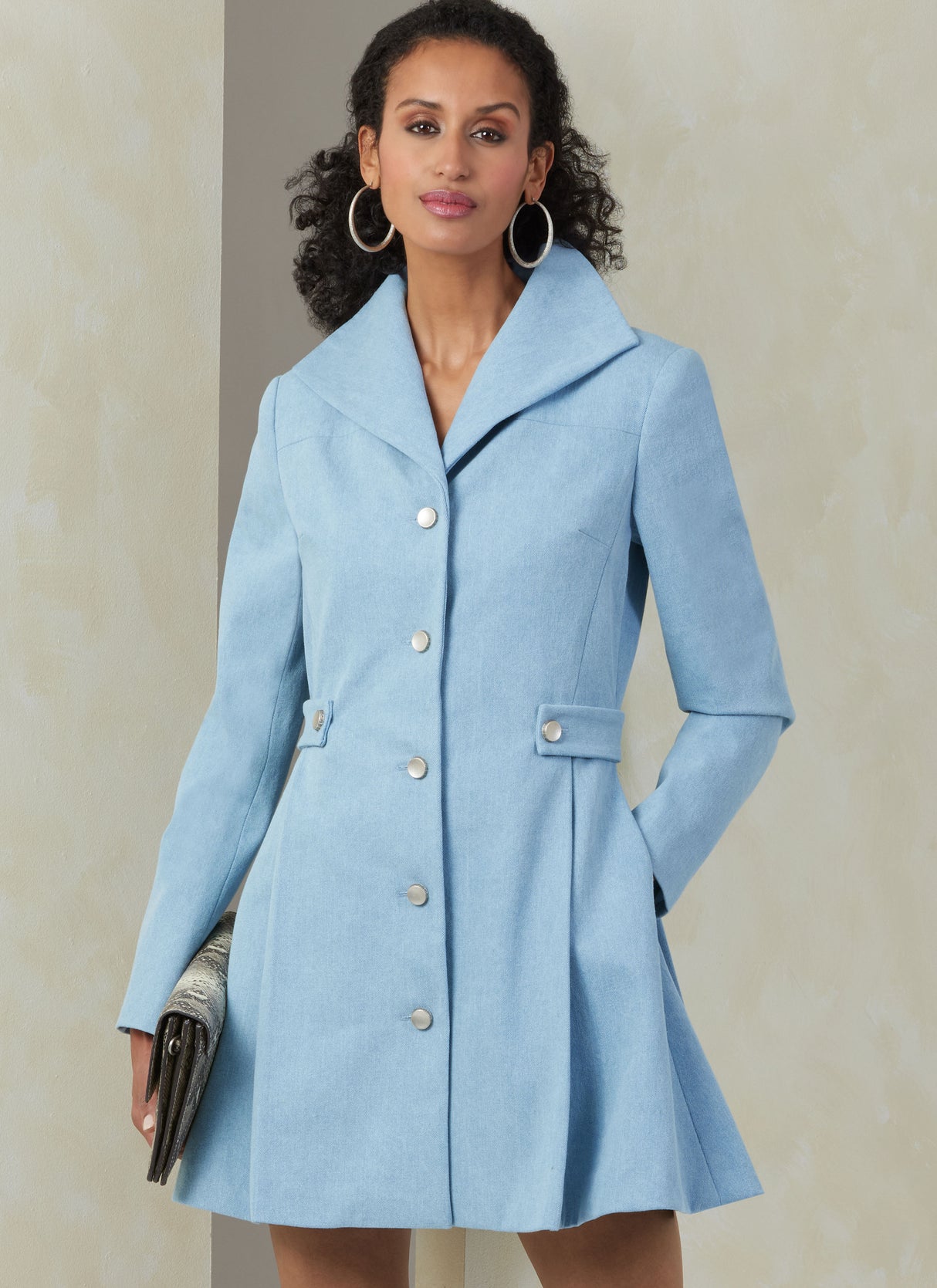 Patron Vogue n°2092 - Manteau couture à manches longues & ceinture
