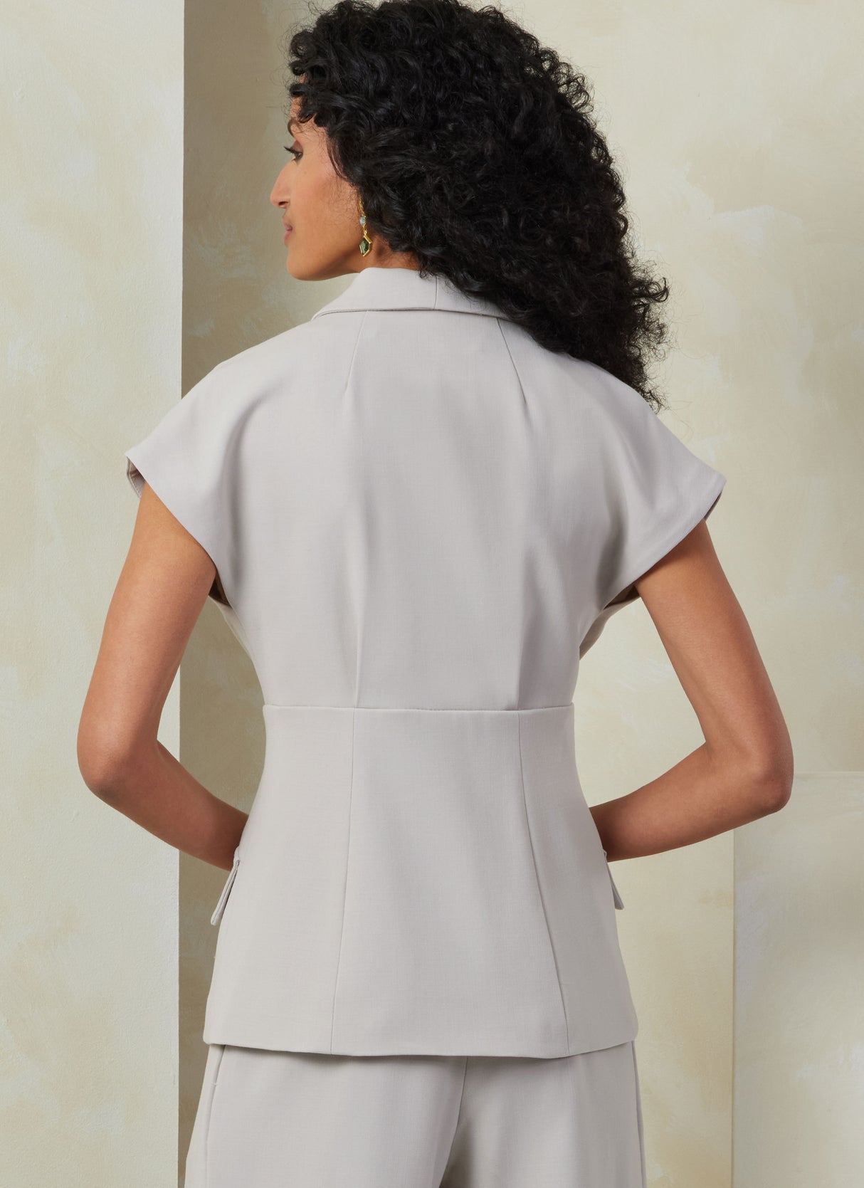 Patron Vogue n°2097 - Top, jupe ajustée & pantalon semi-ajusté