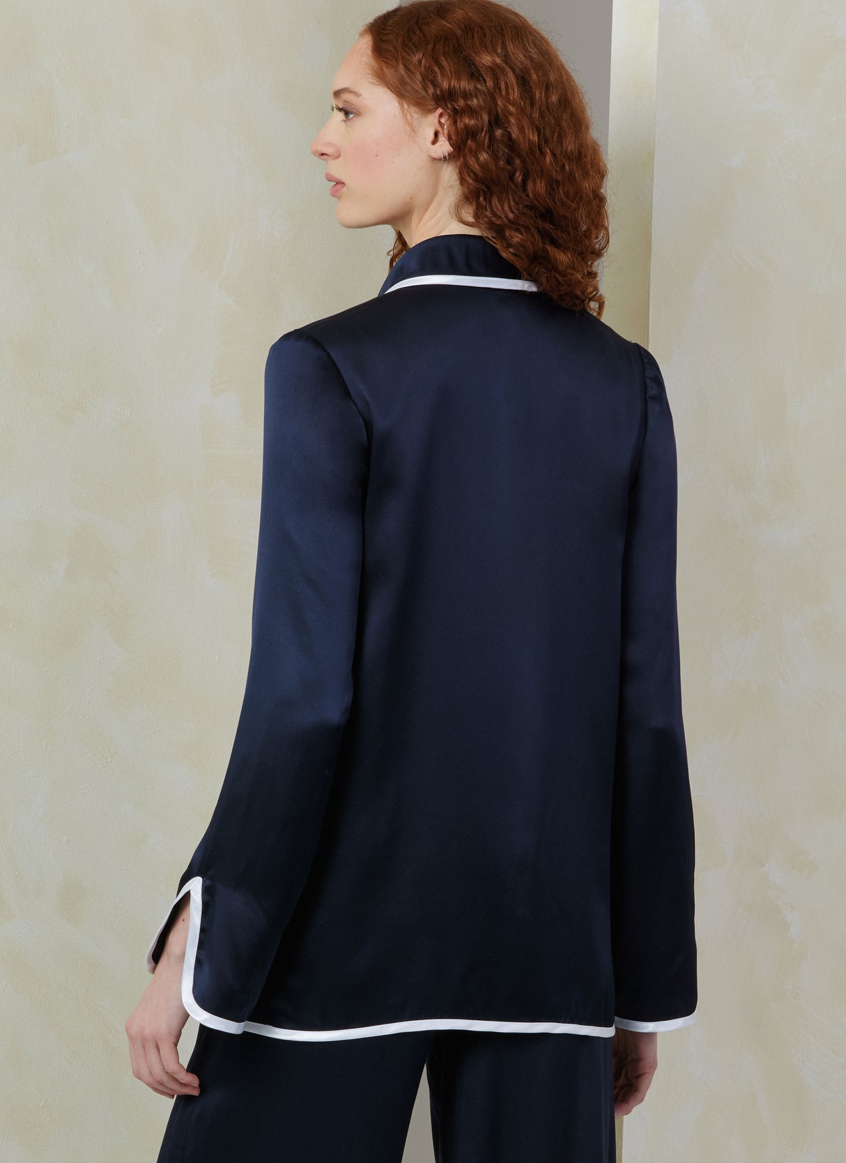 Patron Vogue n°2099 - Pyjama chic avec pantalon élastiqué