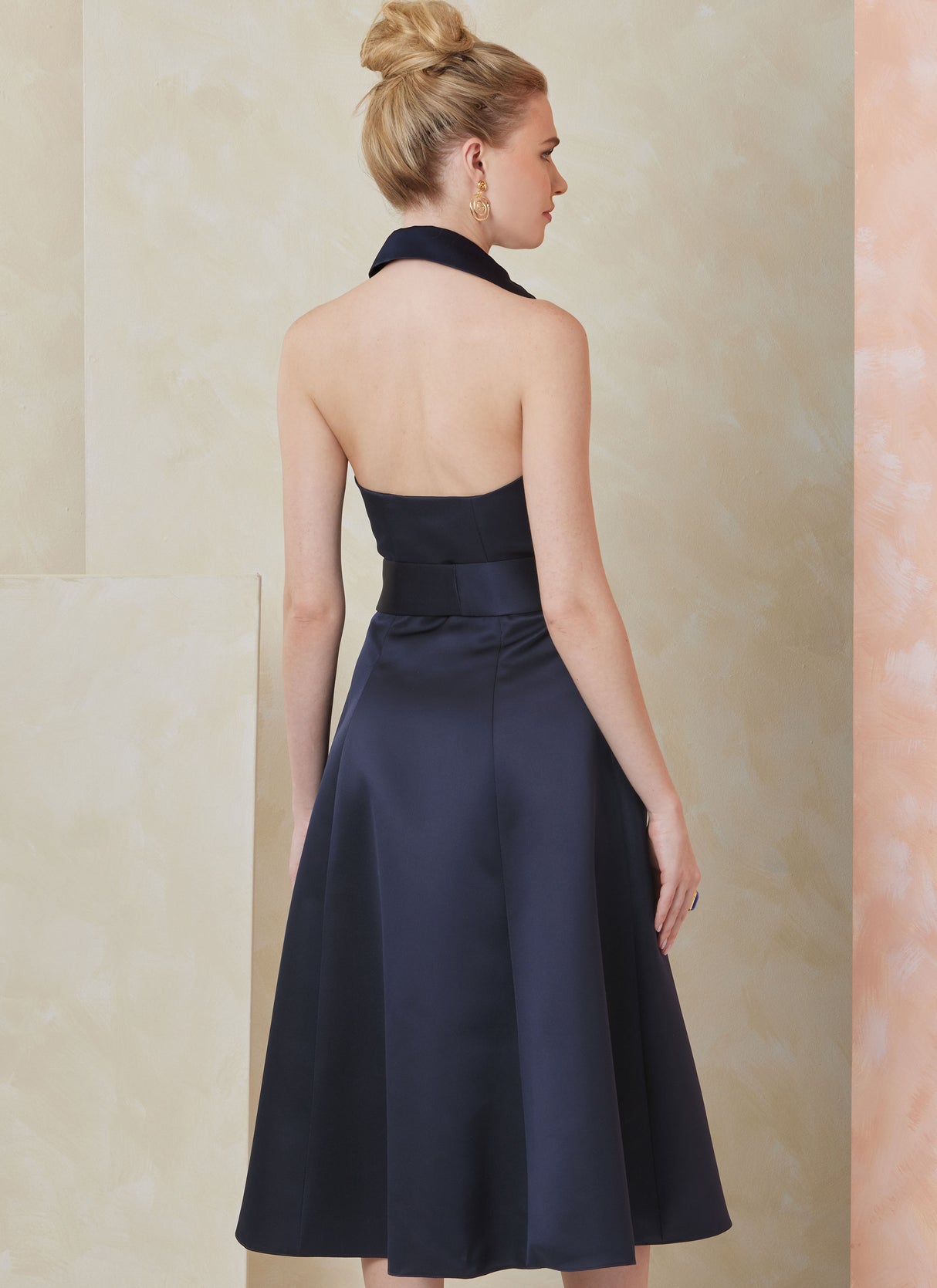 Patron Vogue n°2103 - Robe à encolure halter