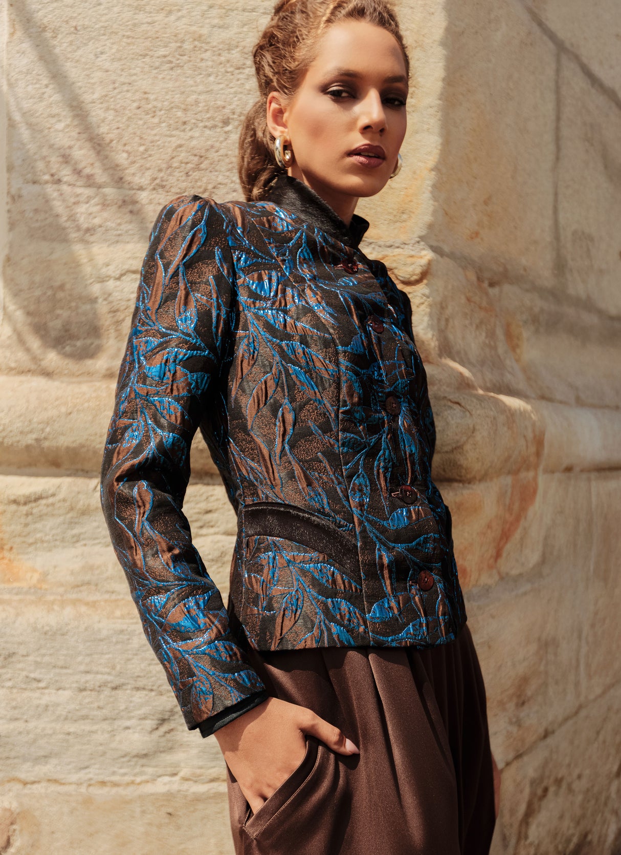 Patron Vogue n°2135 – Veste doublée à découpes princesse