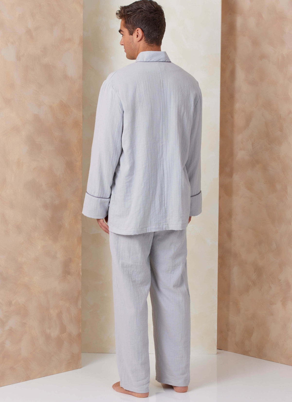 Patron Vogue n°2168 – Peignoir kimono, pantalon et short de pyjama