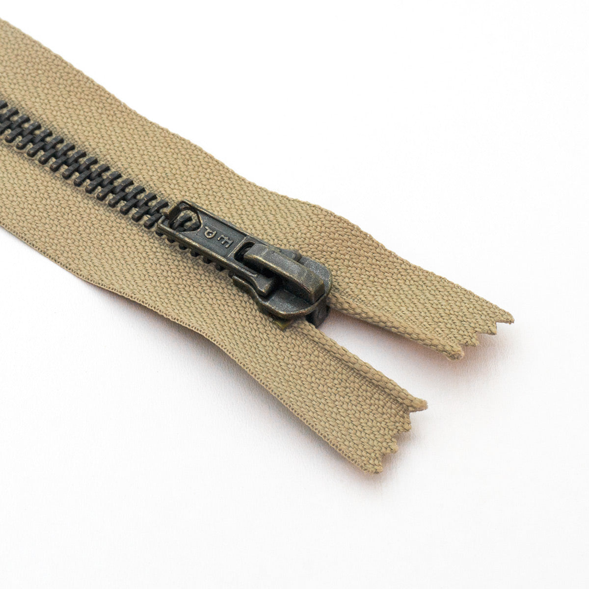 Fermeture éclair non séparable Prym Z14 beige – maille laiton 6 mm